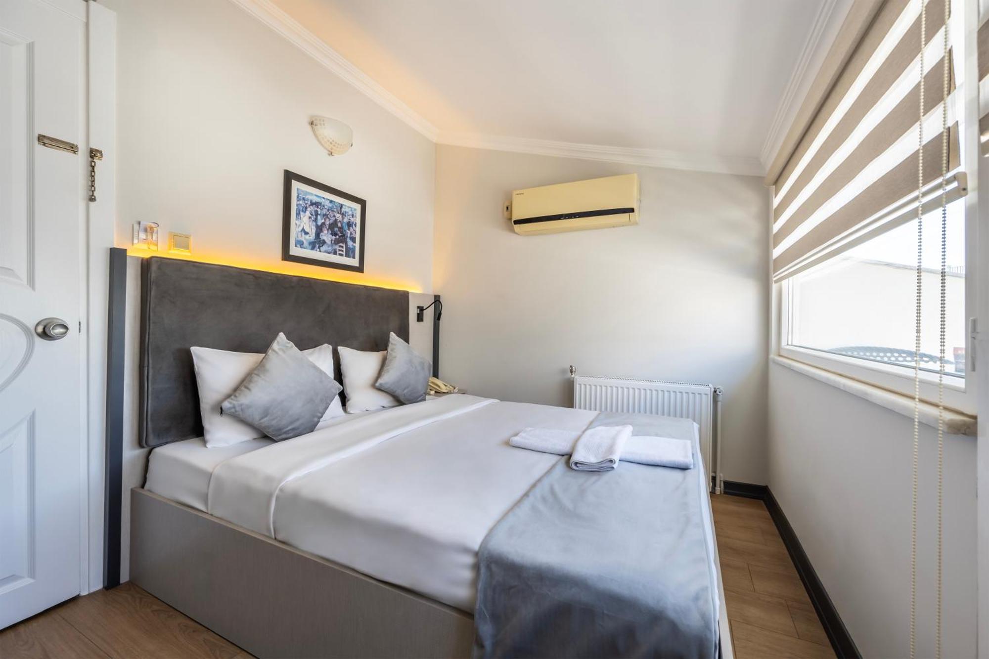 Taksim Trust Hotel Istanbul Exterior photo