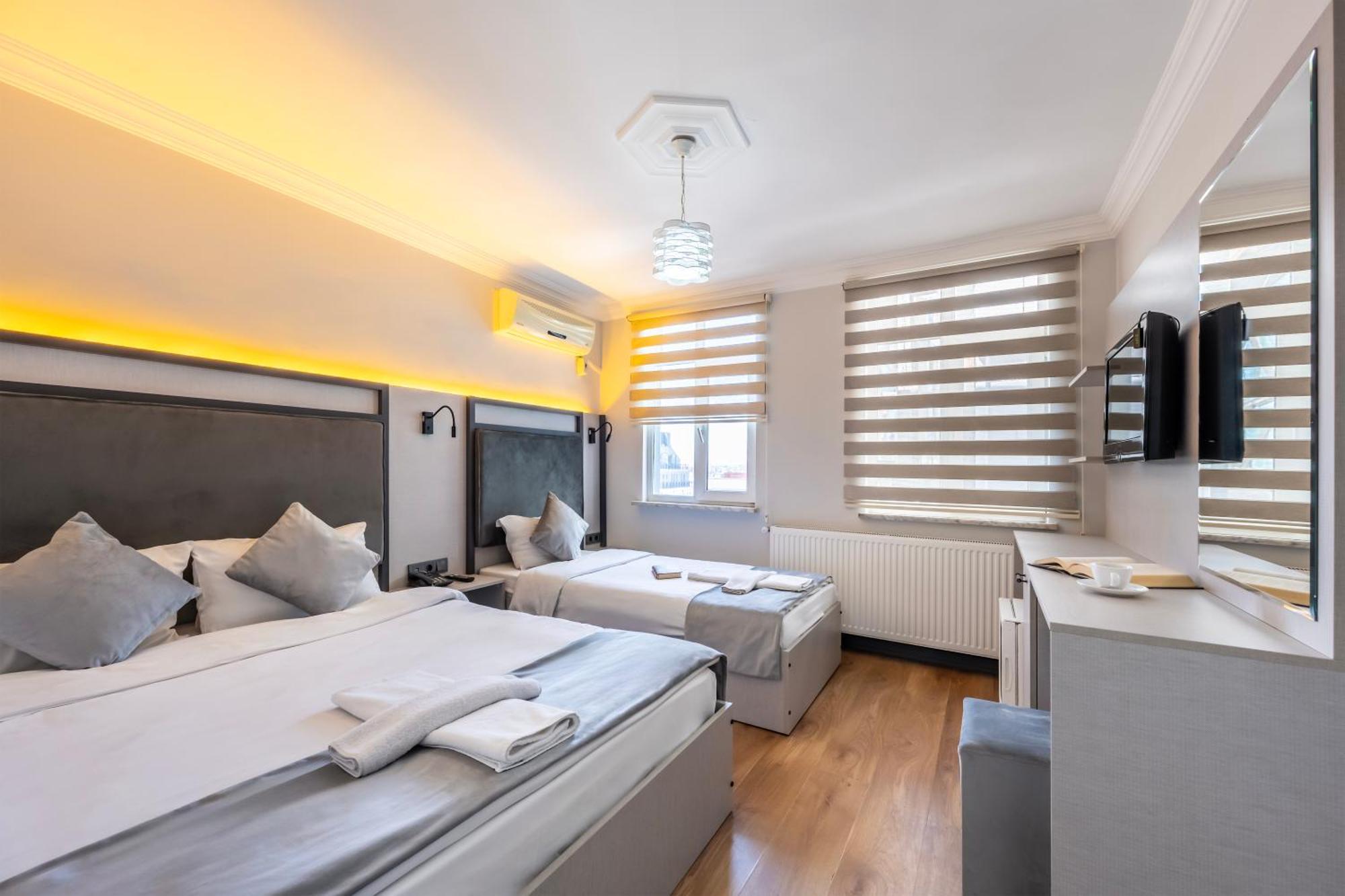 Taksim Trust Hotel Istanbul Exterior photo