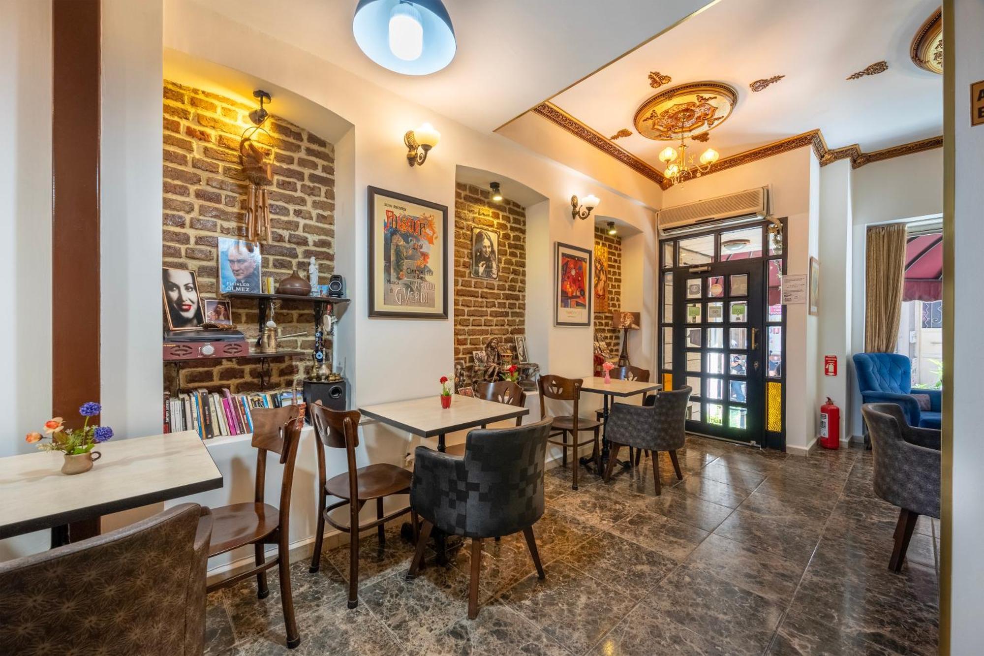 Taksim Trust Hotel Istanbul Exterior photo
